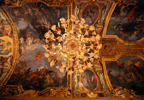 Chandelier from Chateau de Versailles Chandelier from Chateau de Versailles