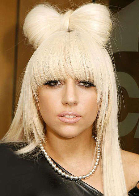 how to do lady gaga hair bow. The Lady Gaga hair bow that