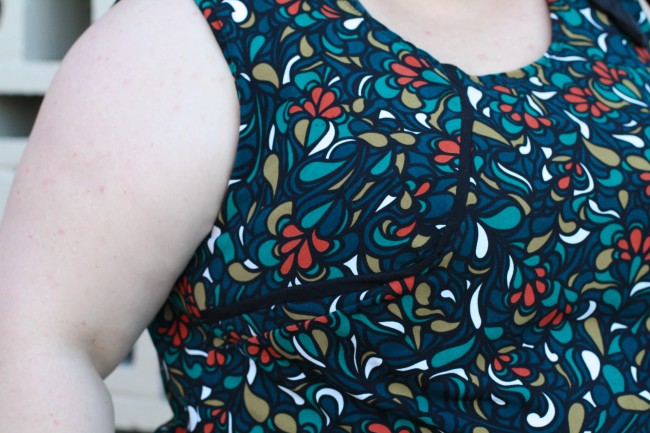 Slashed boob feature!
